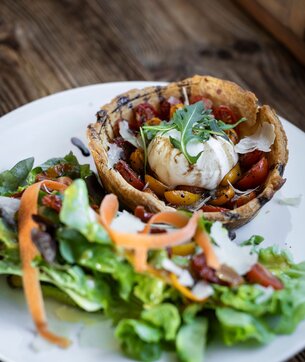 Tarte fine à la tomate, Restaurant Le Balcon, Verbier 4Vallées